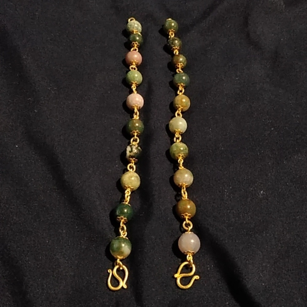 jade bracelet